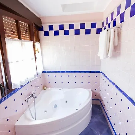 Rural Lacelo Hotel Villadecanes